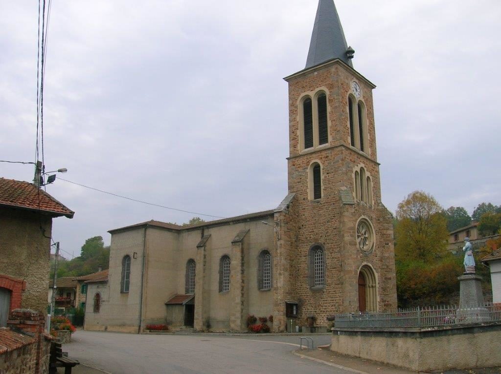 Hydrogommage de l'église de Juré dans la Loire